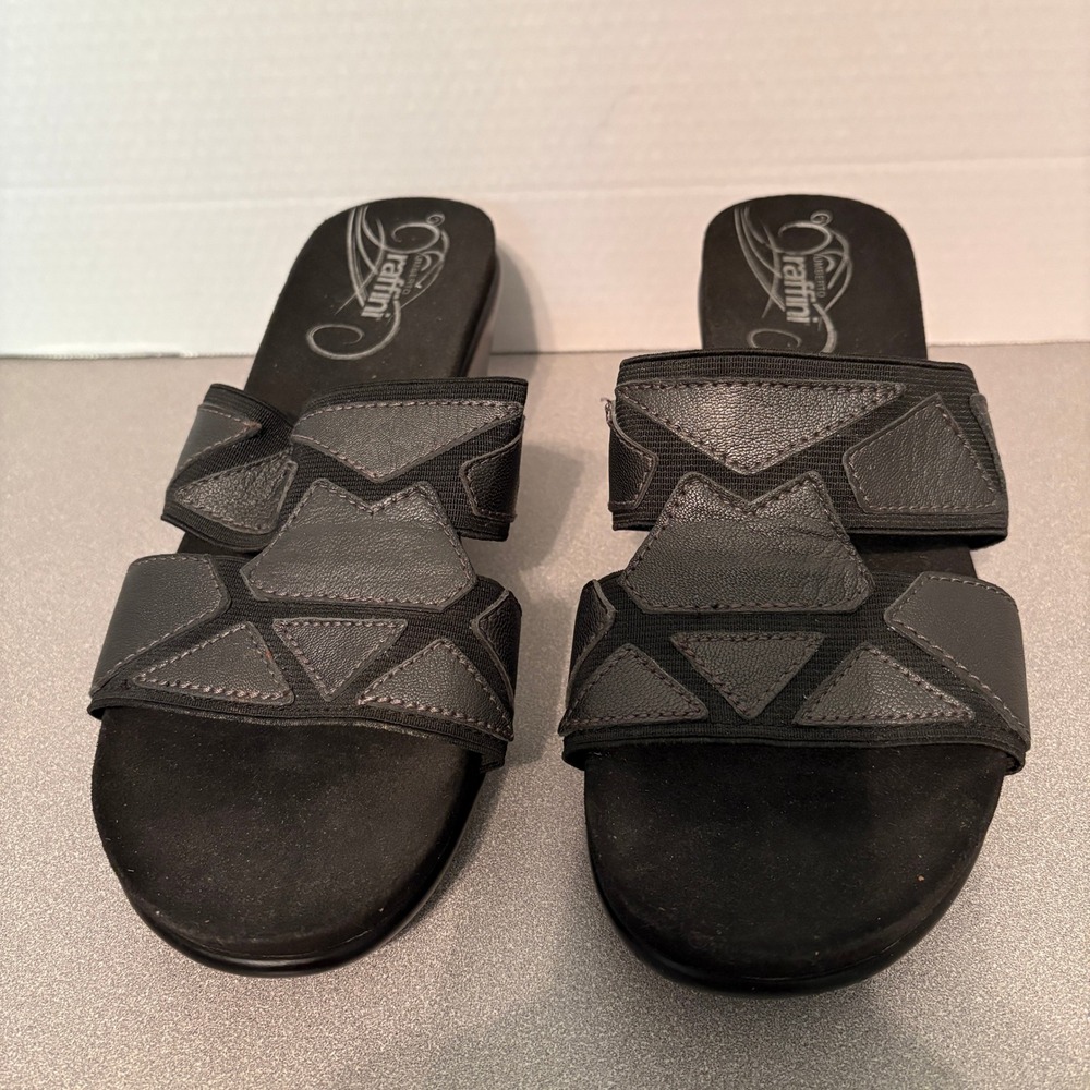Umberto Raffini Black Wedge Heel Sandals